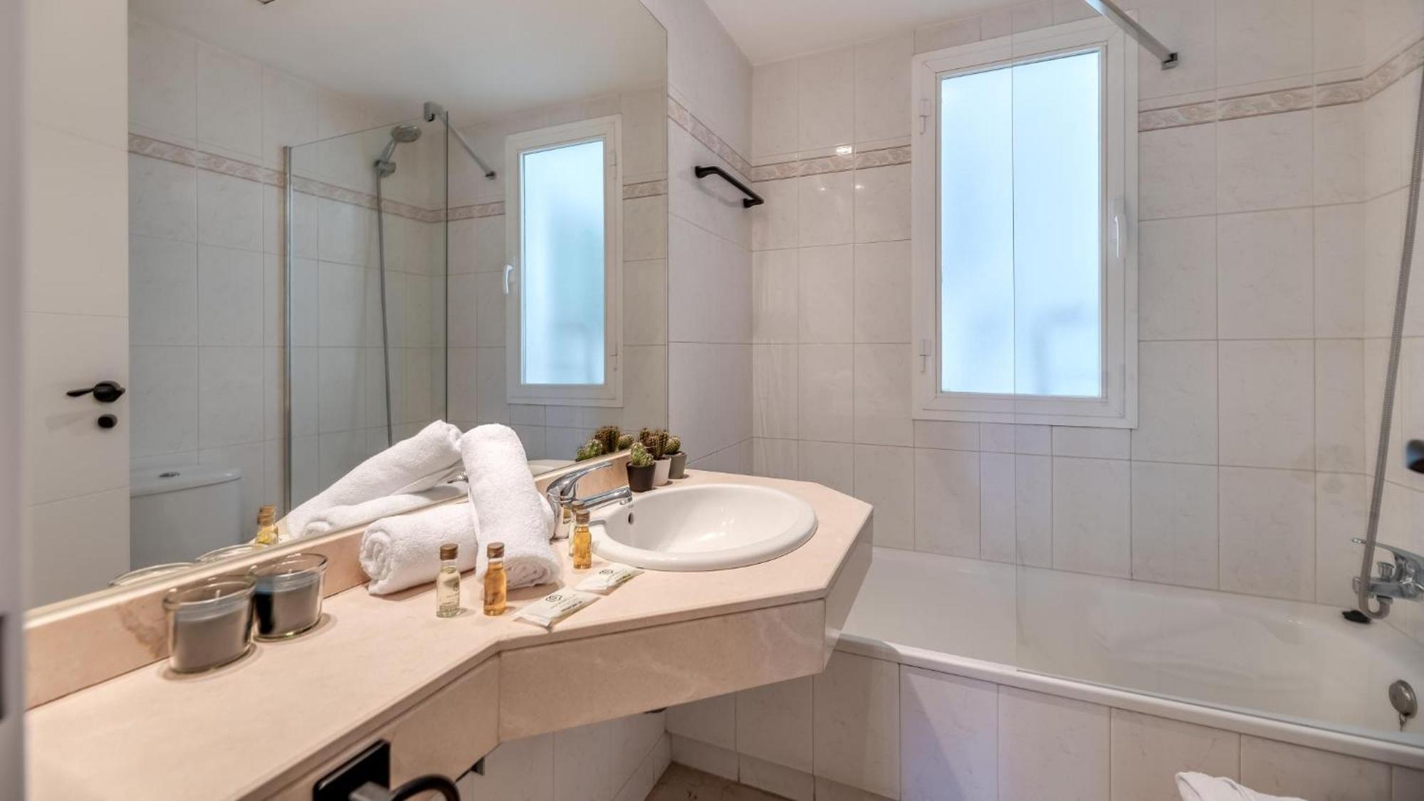 Apartment Puerto Banus Serenity Retreat